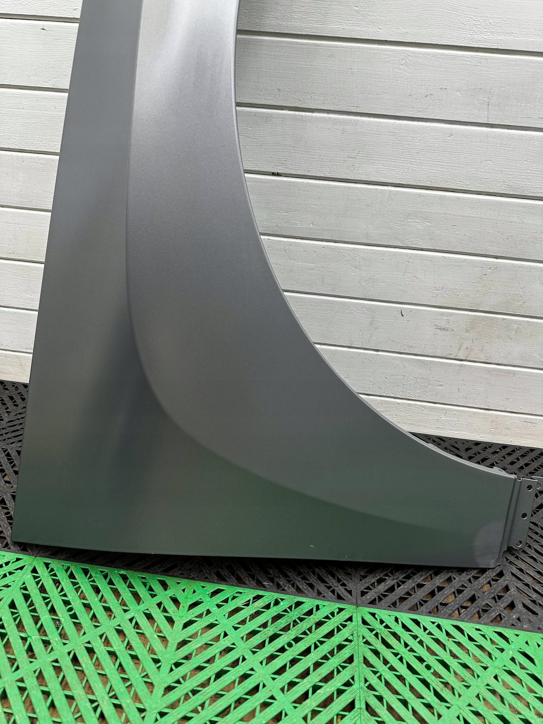 fender front side right BMW iX20