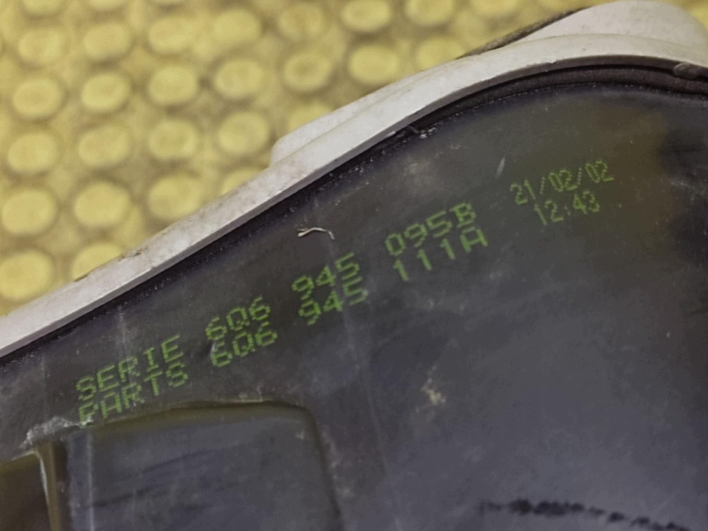 VW POLO IV light left rear part 6Q6945095B