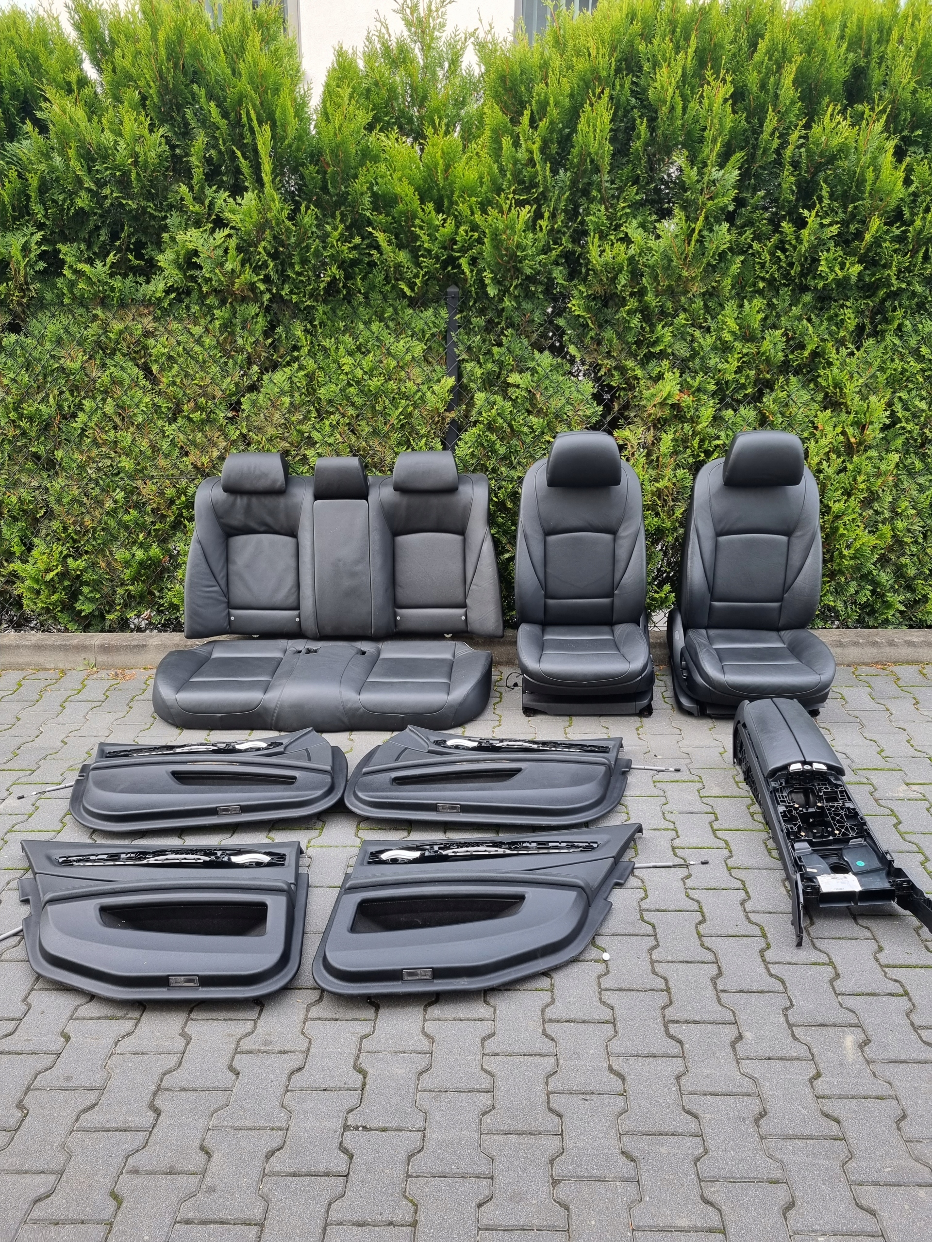 Сиденья диван боковины черный кожаный комплект BMW 7 F01