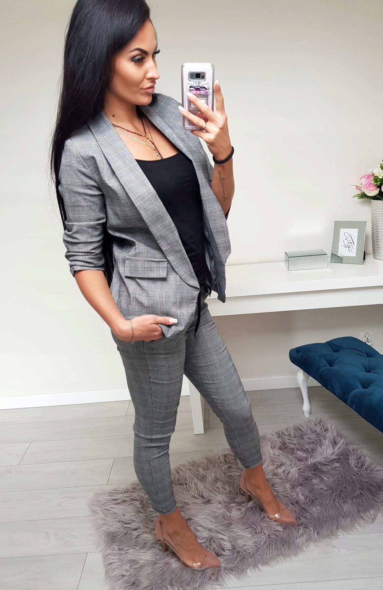 GARNITUR DAMSKI AGNES- JASNO SZARY- M Materiał dominujący elastan