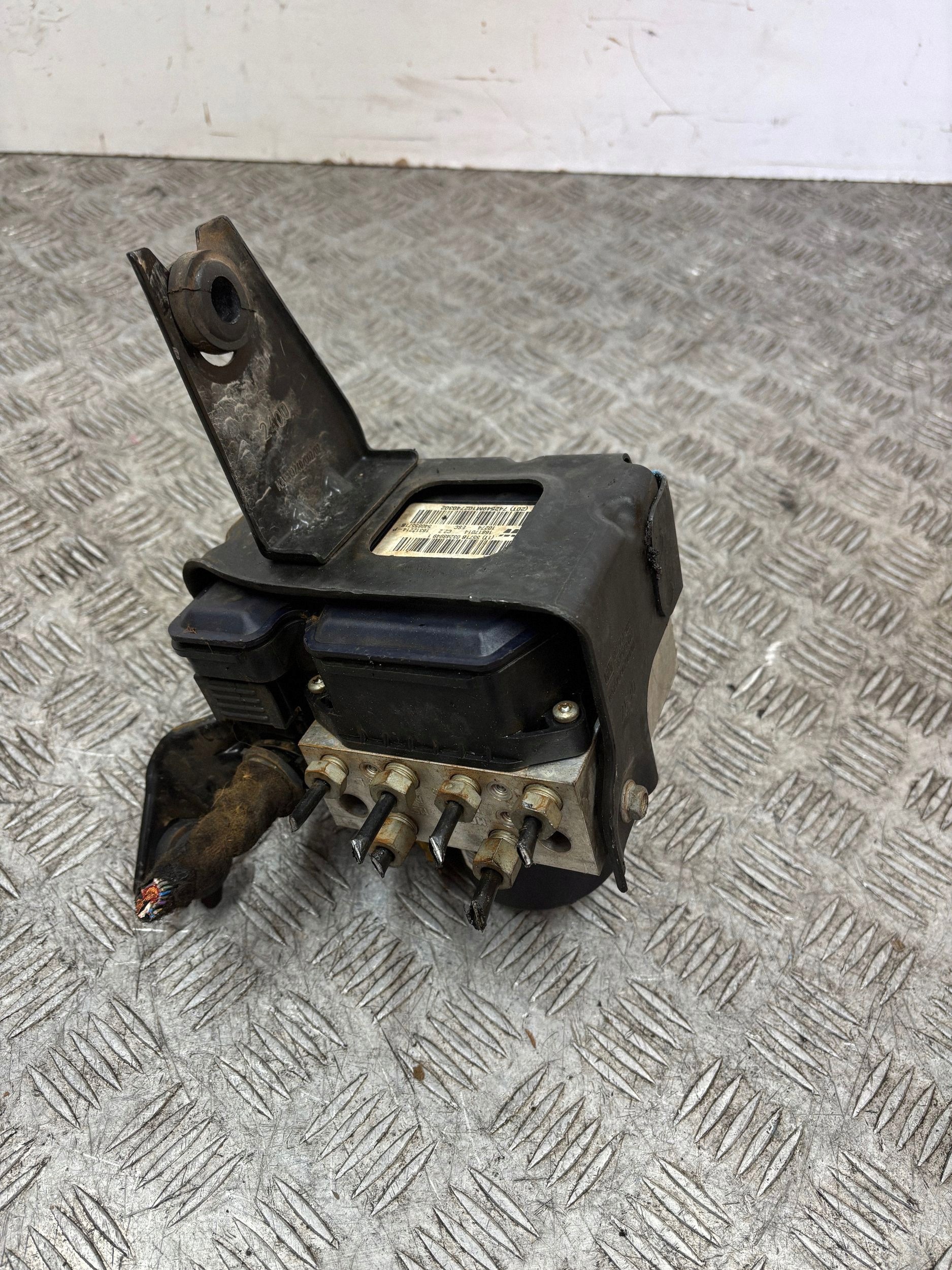 pompa ABS OPEL INSIGNIA A 13332549