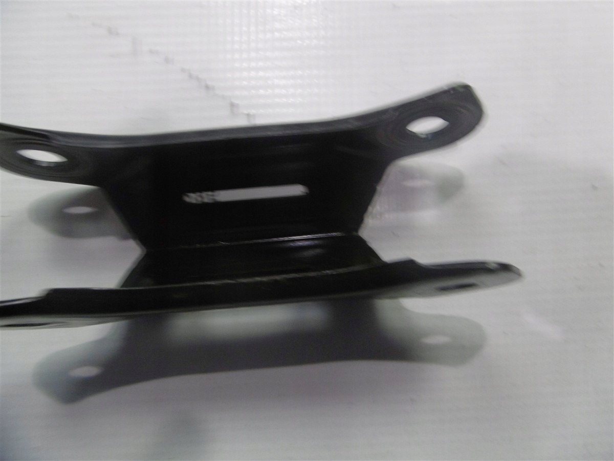 WSPORNIK STELAŻ CAN-AM 650 800 1000 Producent inny