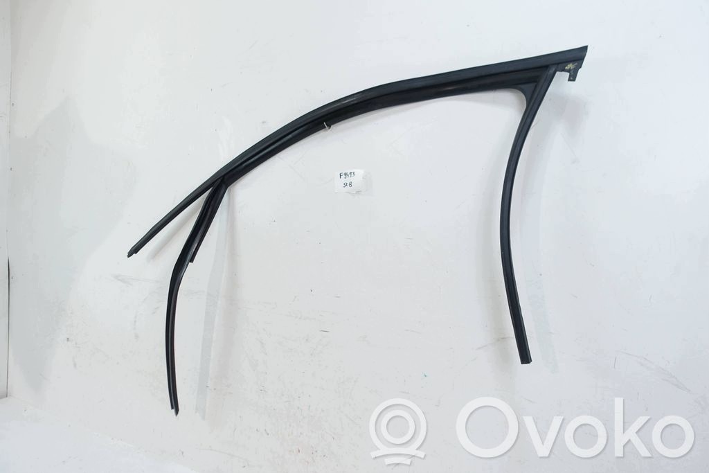 gasket moulding frame door left front AUDI Q5 SQ5 2008-2017 8R0837439G