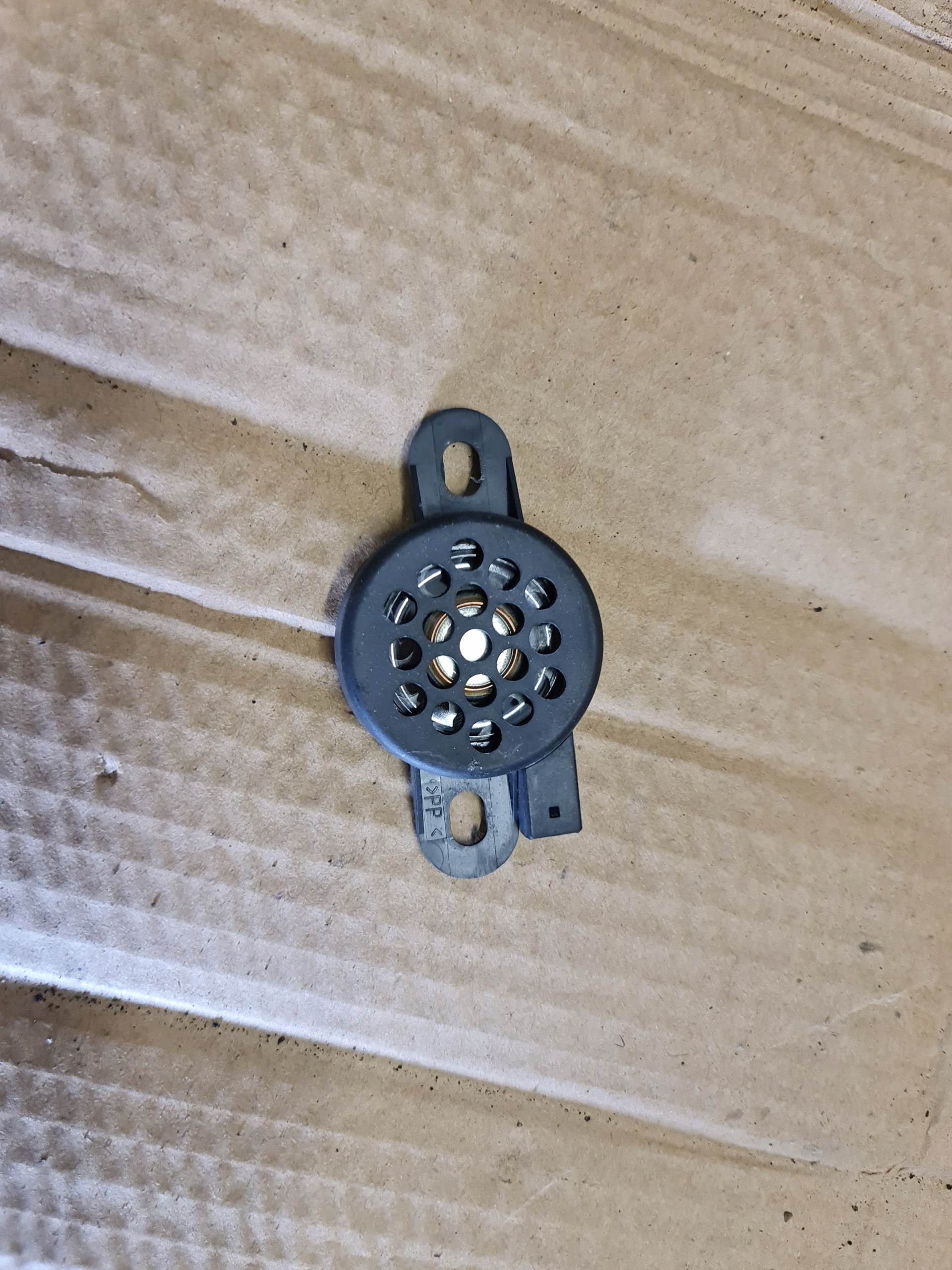 GŁOŚNIK PARKOWANIA PDC AUDI A8 D2 4B0919279