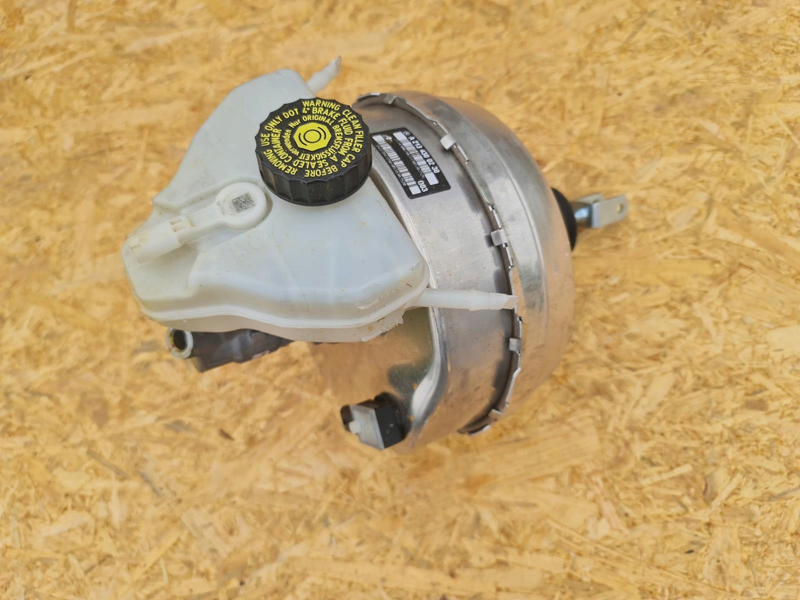 MERCEDES W205 W213 сервопривод тормоза A2134300230