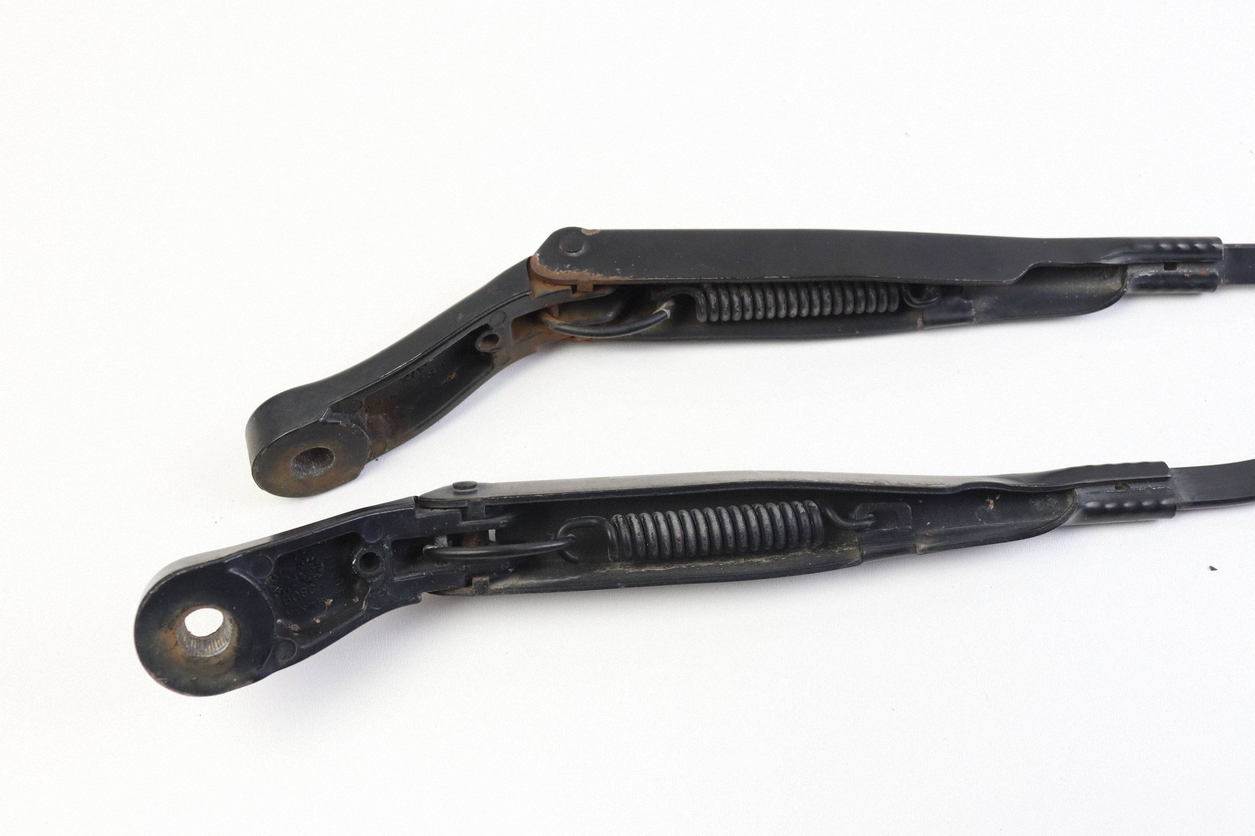 VW PASSAT B5 FL wiper arms left right AERO 3B1955409C 3B1955410C