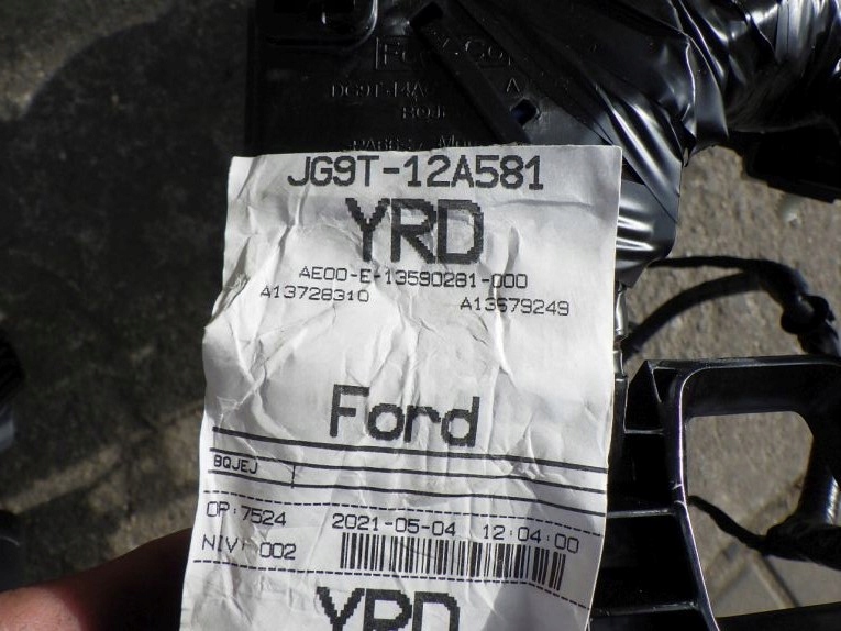 FORD MONDEO MK5 V JG9T-12A581-YRD bundle of the engine