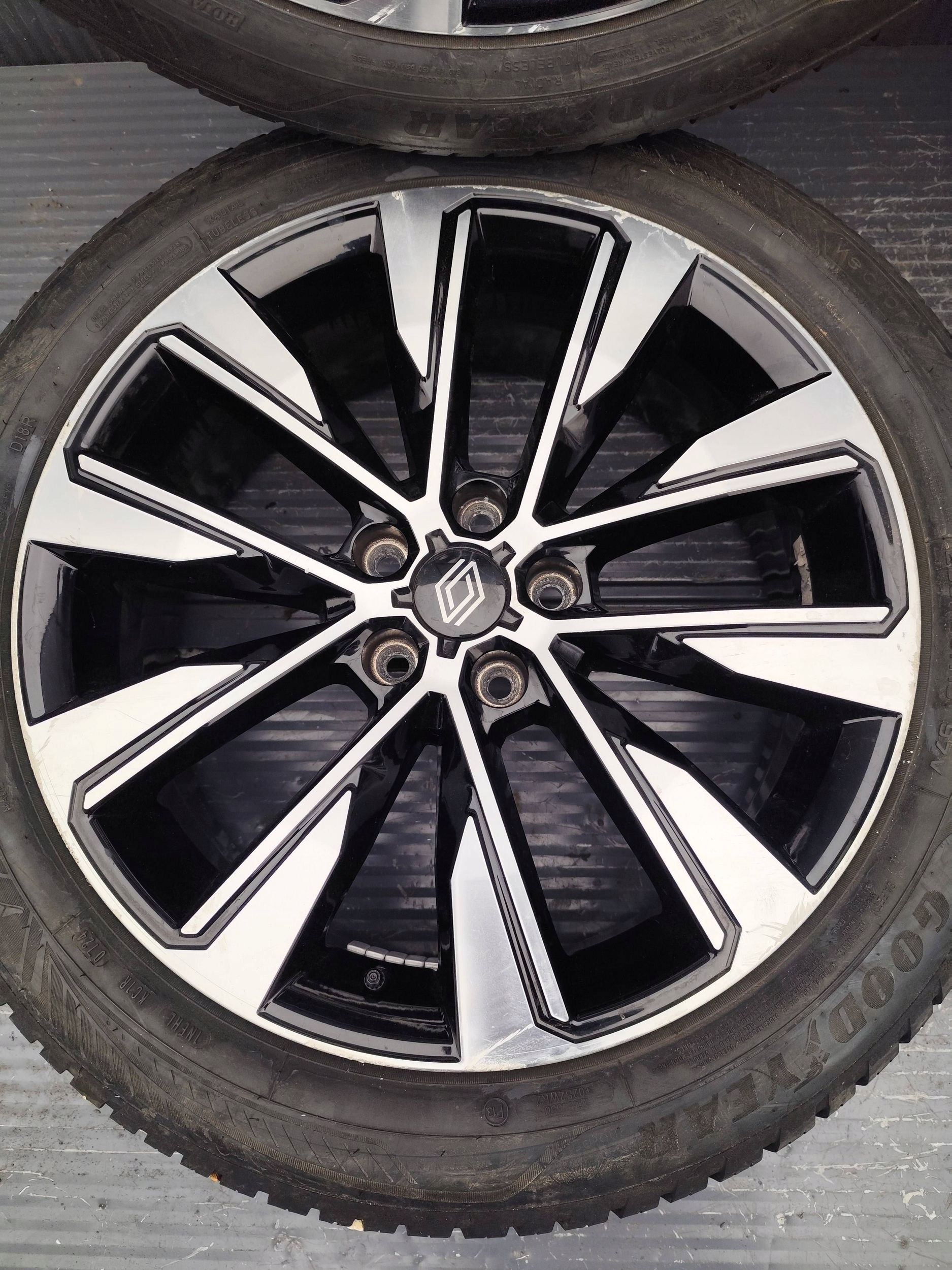 RENAULT AUSTRAL wheels discs ALU 205/55/19