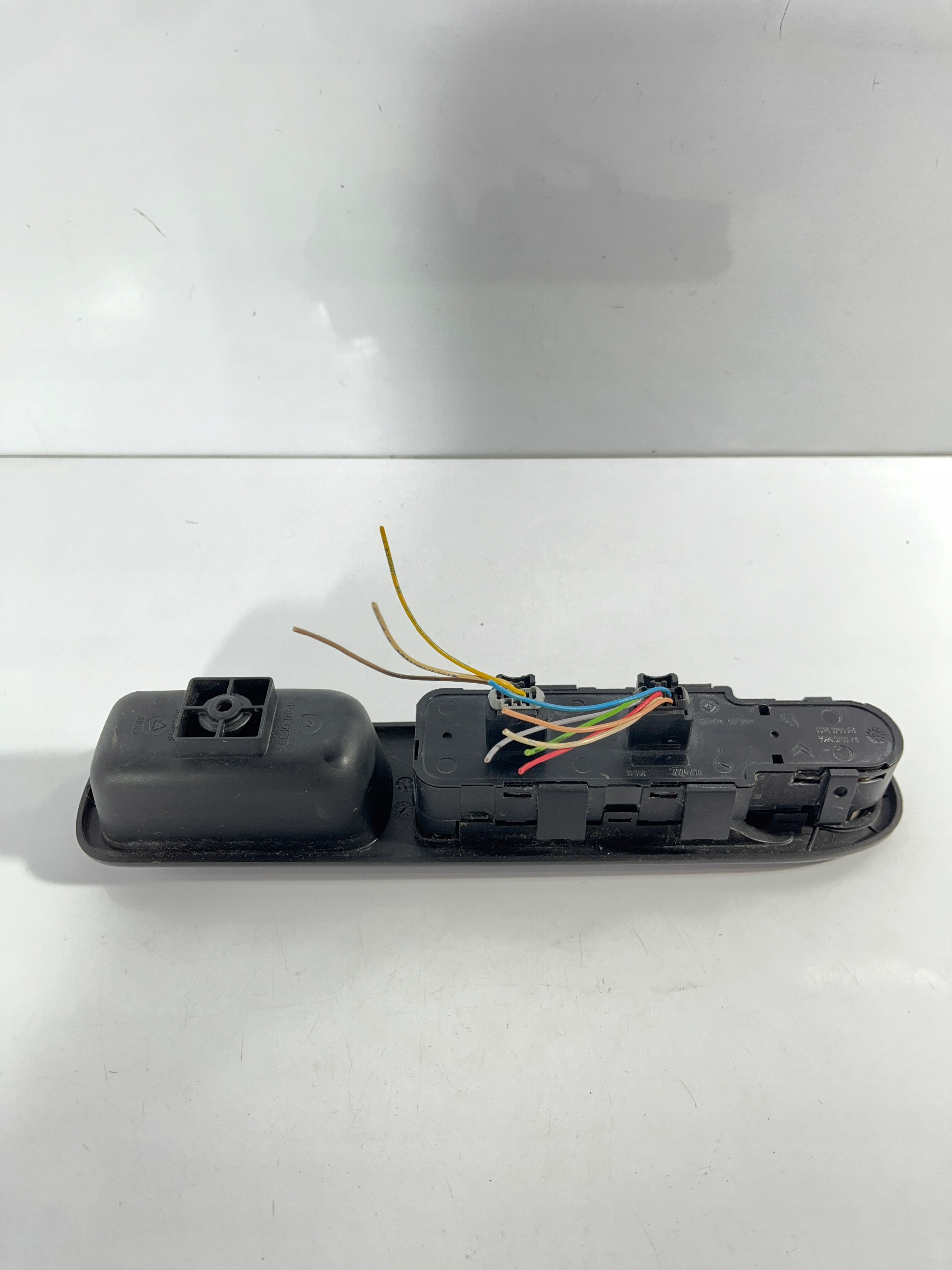 Peugeot 307 CC 03-05 PANEL regulation button windows OE 53269704