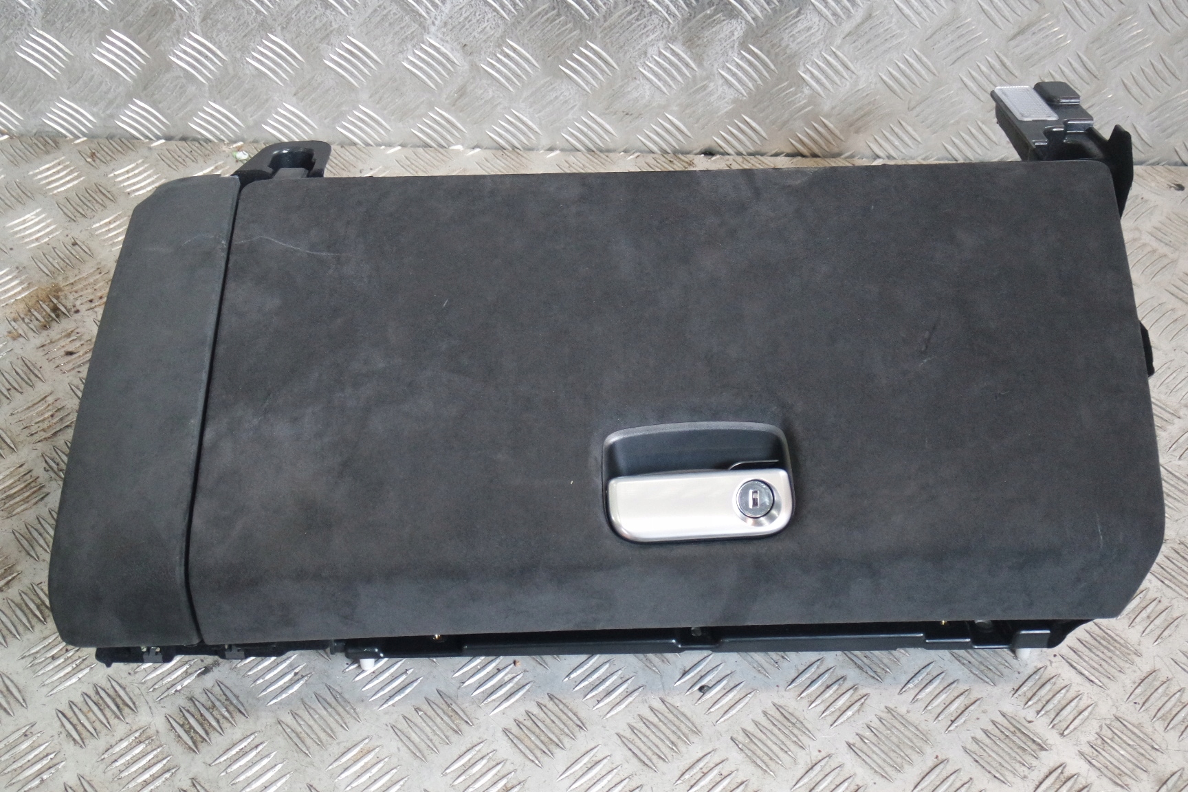 ПАССАЖИРСКИЙ ОТСЕК PORSCHE 991 ALCANTARA ЧЕРНЫЙ