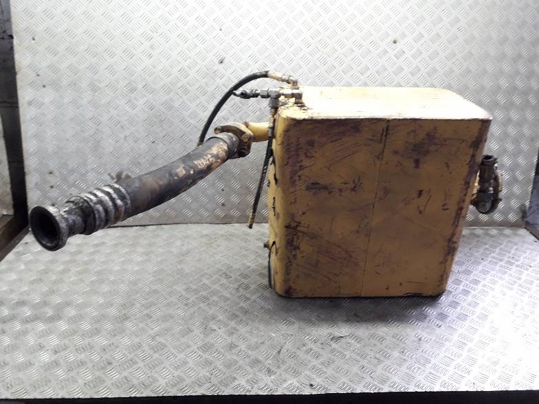 РЕЗЕРВУАР ГИДРАВЛИЧЕСКОЙ ЖИДКОСТИ PARKER 926476