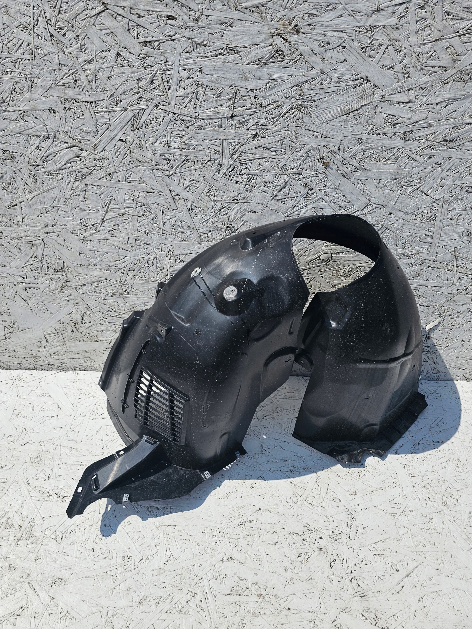 A3 8Y NADKOLE PRAWE PRZEDNIE 8Y0821172K