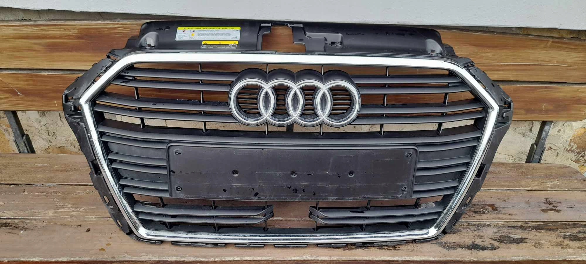 Grill der Stoßstange Grill AUDI A3 8V 8V3853651AB