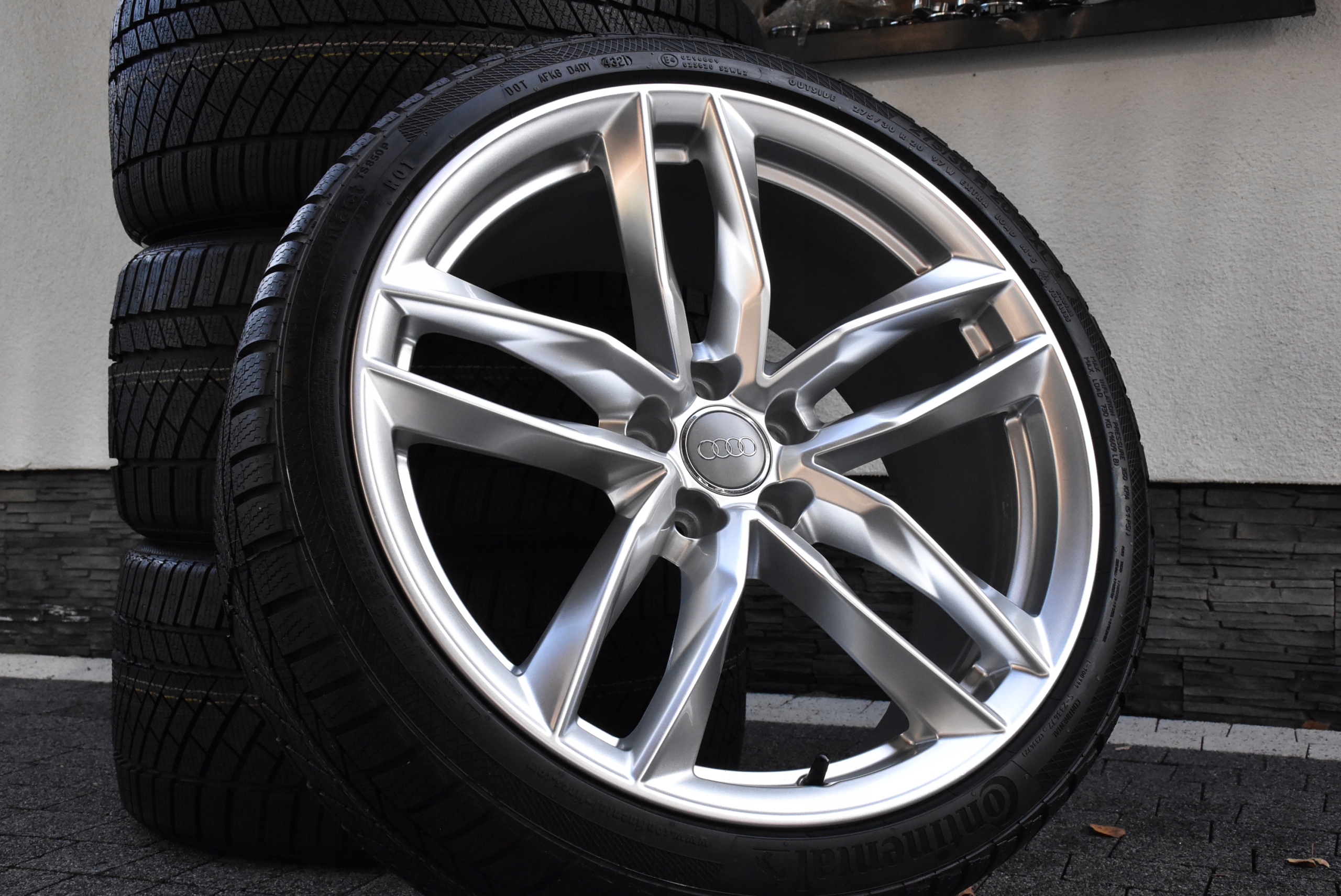 НОВІ КОЛЕСА ЗИМОВІ Audi Rs4 Rs5tw A5 S5 20