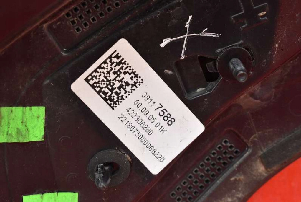 спойлер спойл Z10A 39117588 opel Astra 5 V k универсал 15-20