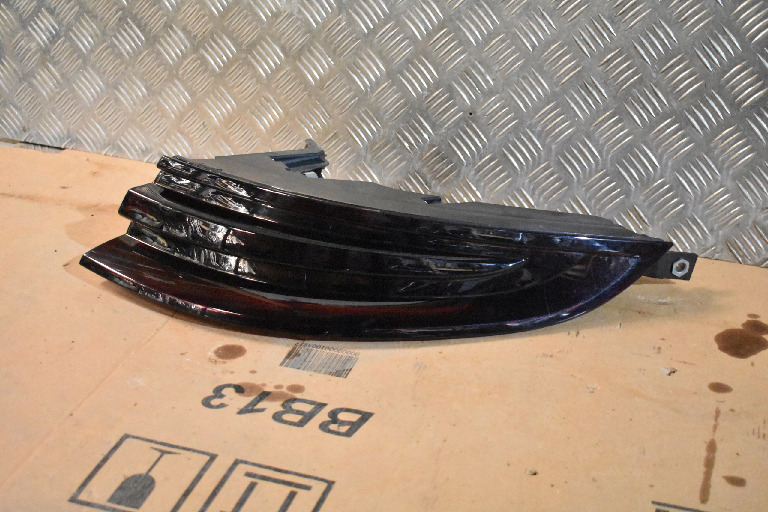 IDEALNA light rear right PORSCHE PANAMERA 971 1