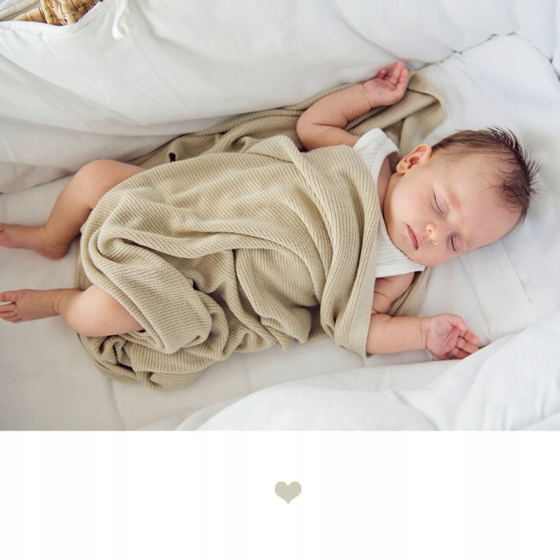 Lekki dzianinowy kocyk mgiełka beż - LULLALOVE Kod producenta 5904121604954