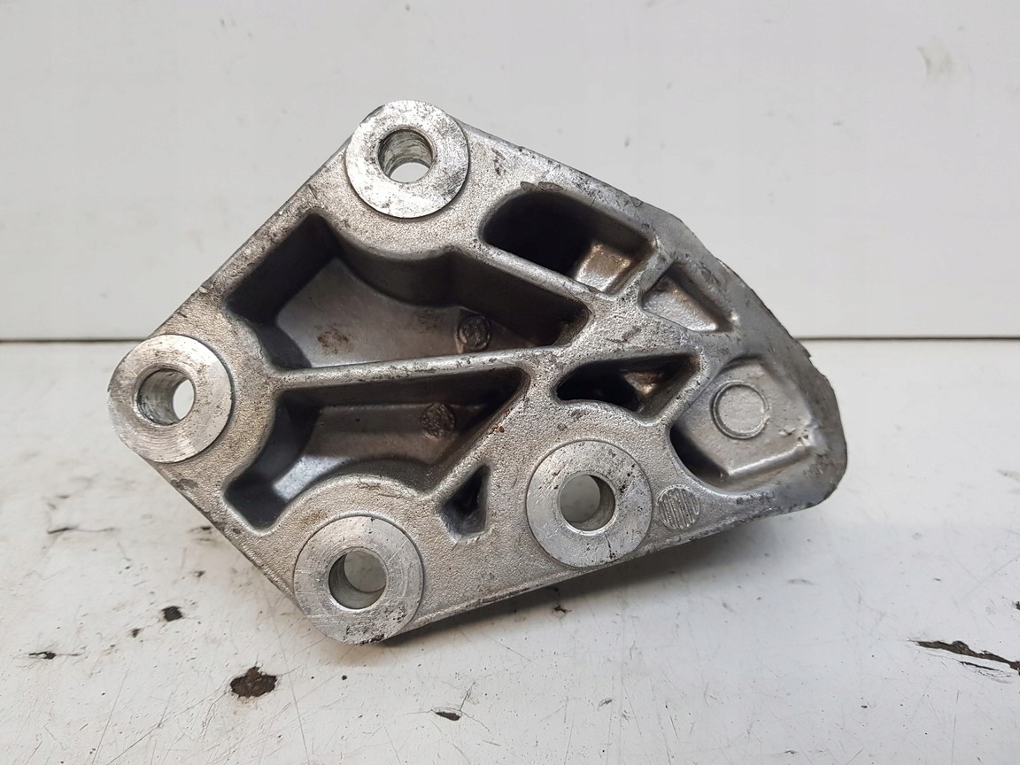 CHEVROLET CRUZE 2.0 VCDI gearbox mounting 96550272