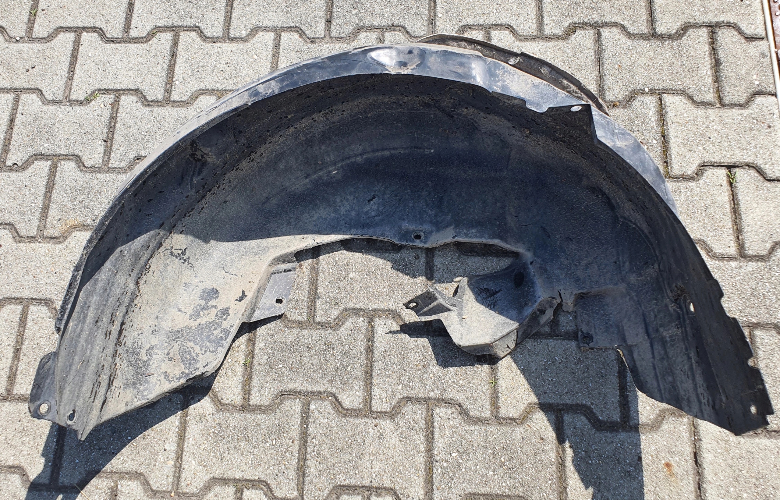 mudguard right left rear. subaru outback IV 09