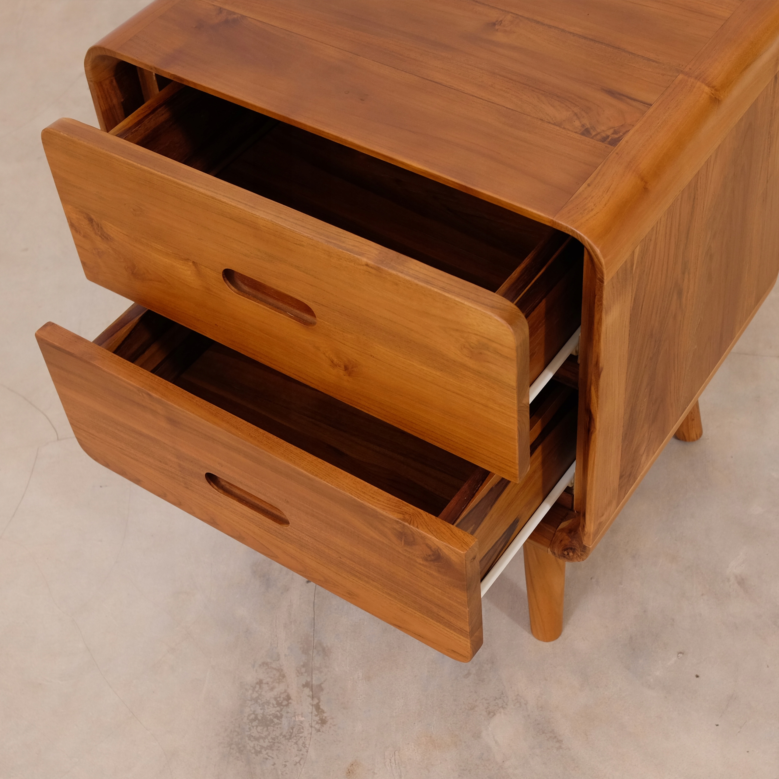 REJS MEBLOWA PROWADNICA ROLKOWA DO SZUFLAD BASIC L 600 mm BIAŁA - KOMPLET Marka Rejs