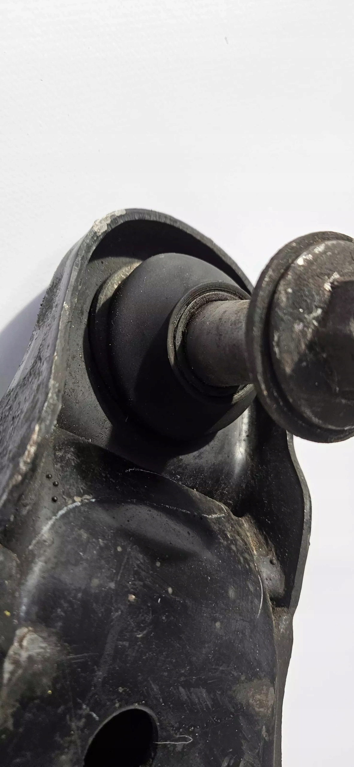 arm right front FORD RANGER V 2011-22 original
