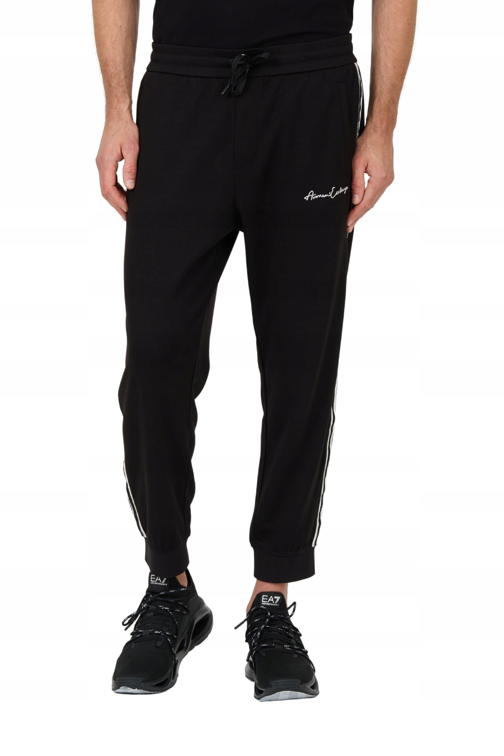 Armani Exchange Černé tepláky XL