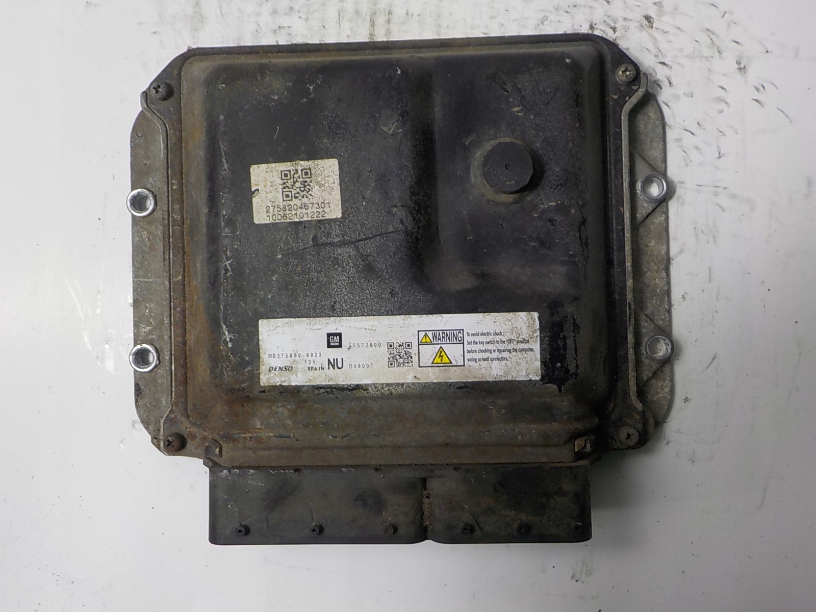 OPEL computer control unit 55572800 MB275800-9922 NU