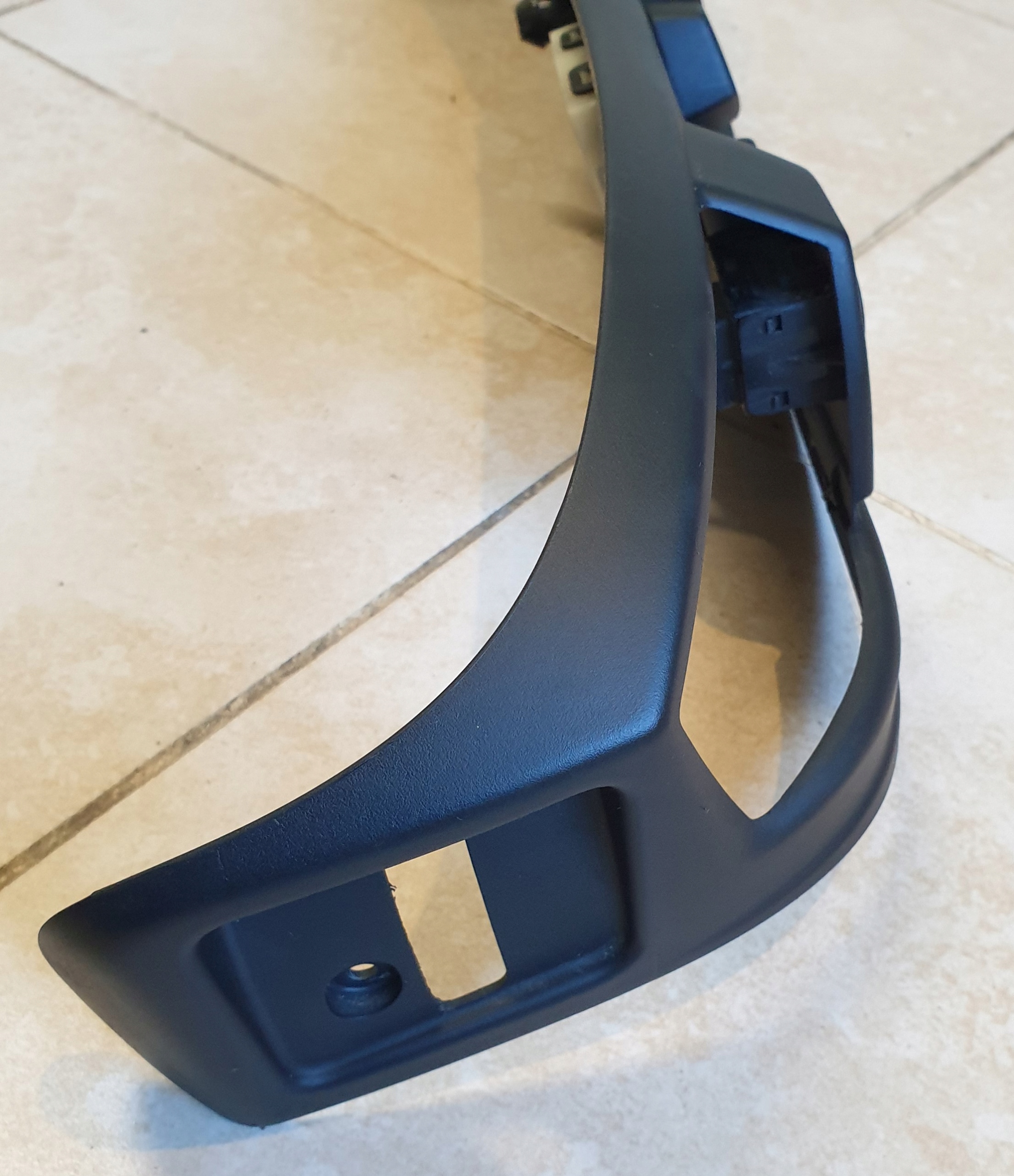 cover seat left front PRAELACZNIKI BMW X5 E70 X6 E71 OE EU