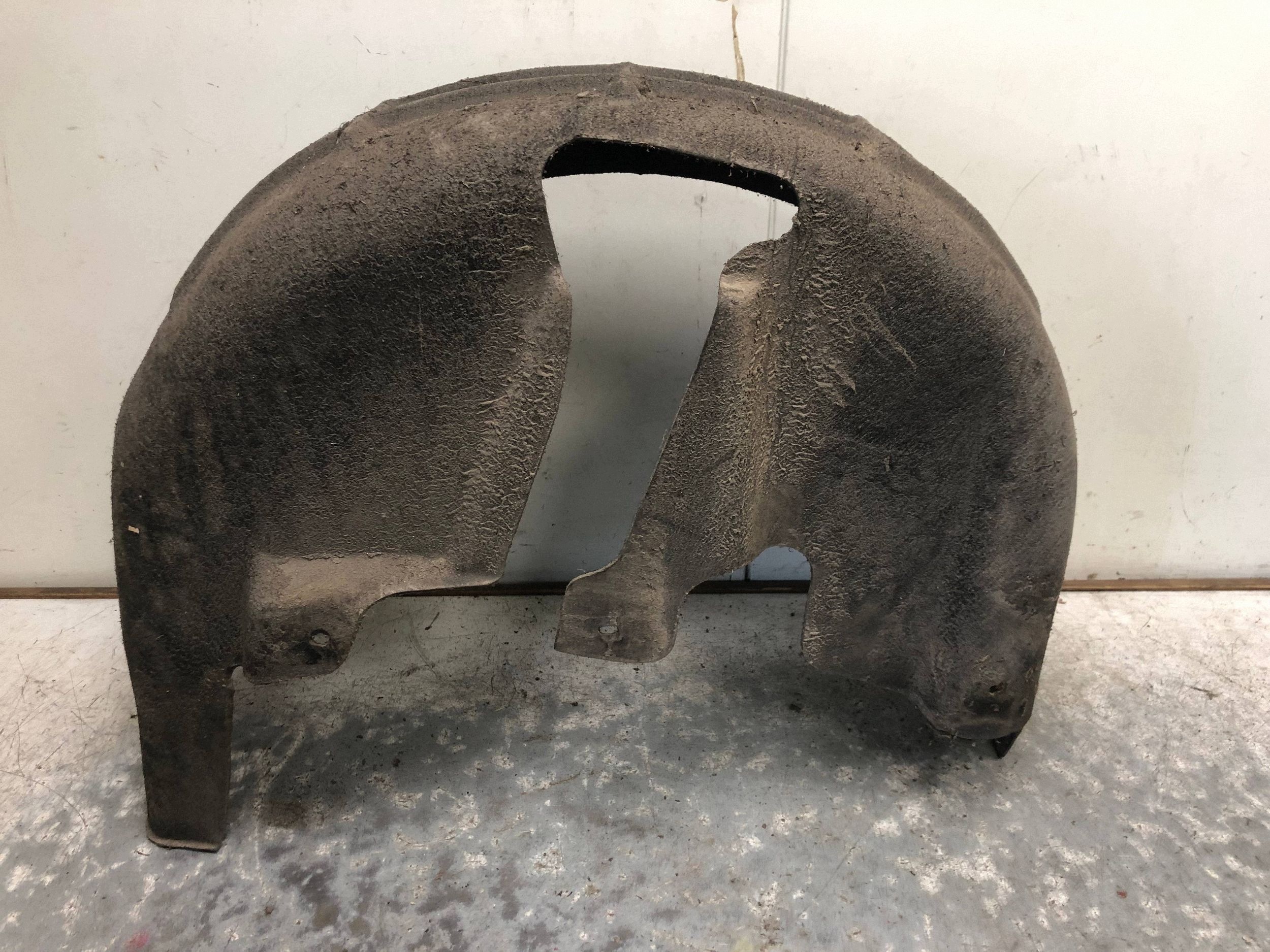 radschale links heck VW GOLF VI KOMBI