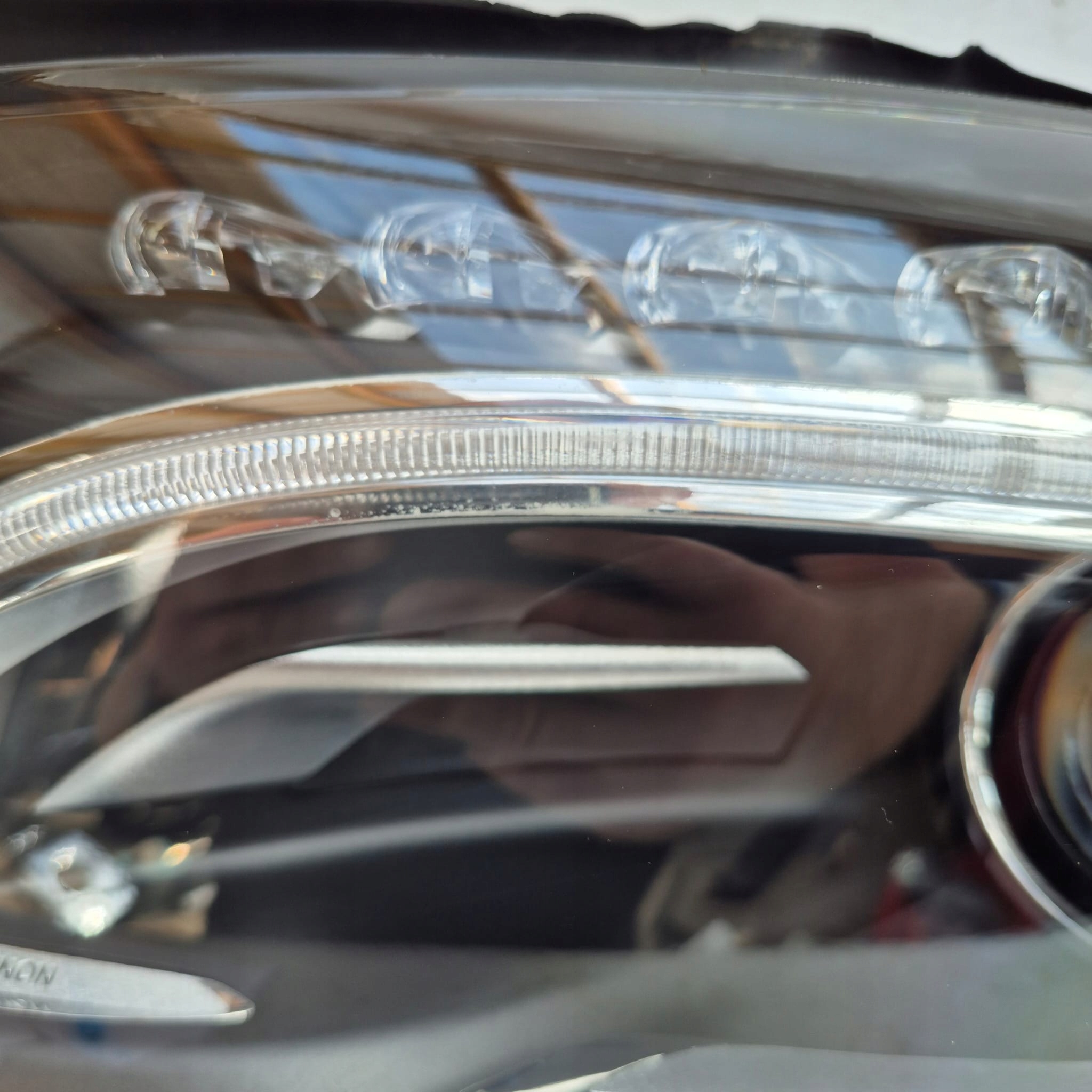MERCEDES GLA W156 14- light left front front BI-XENON A1569061700