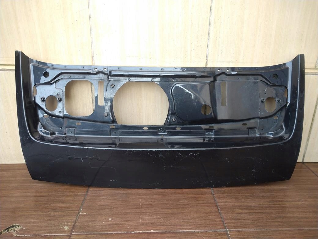 KLAPA TYLNA BAGAŻNIKA PORSCHE CARRERA 911 997