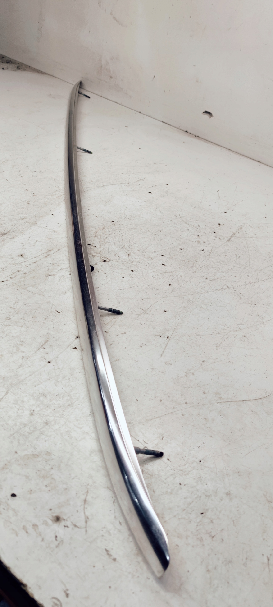 RELING DACHOWY CHROM AUDI A6 C7 AVANT 4G9860021A