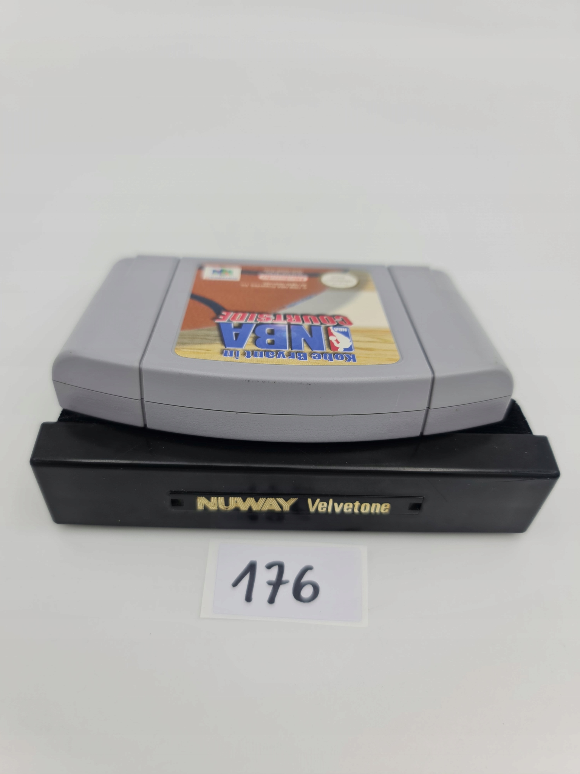 NINTENDO 64 NBA COURTSIDE Tytuł KOBE BRYANT NBA COURTSIDE