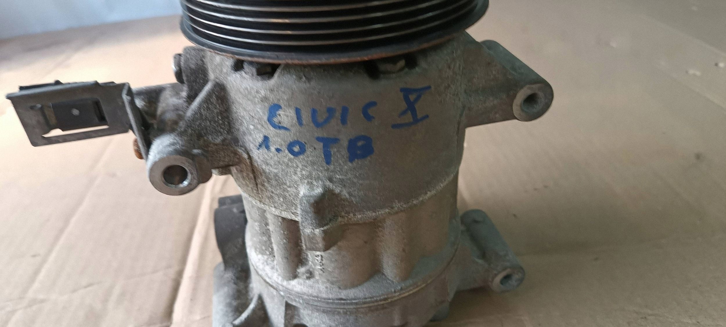 compressor; compressor of the air conditioning HONDA CIVIC X 1.0 VTEC 2019R