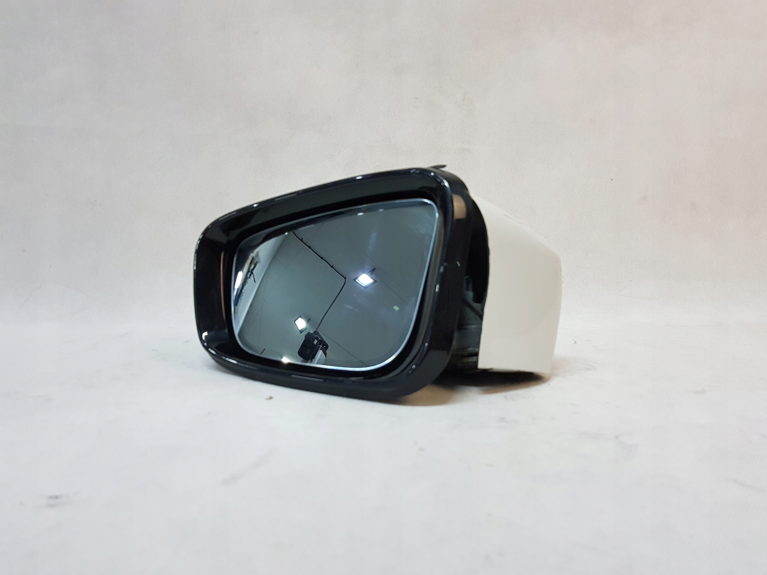 BMW G11 G30 F92 стекло зеркала л ФОТОХРОМНЫЙ