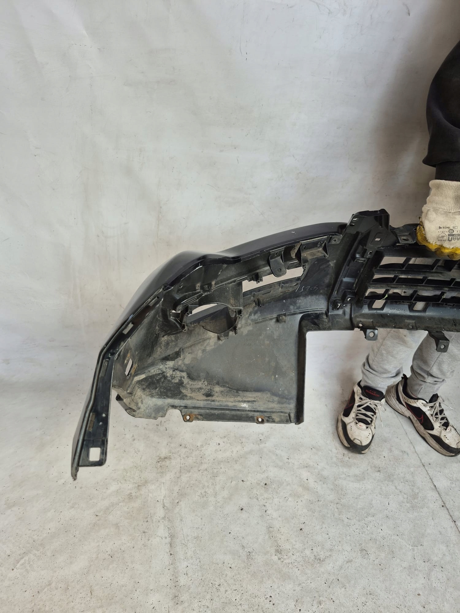 MITSUBISHI PAJERO IV 4 LIFT 15-18 bumper front front 6400G152ZZ