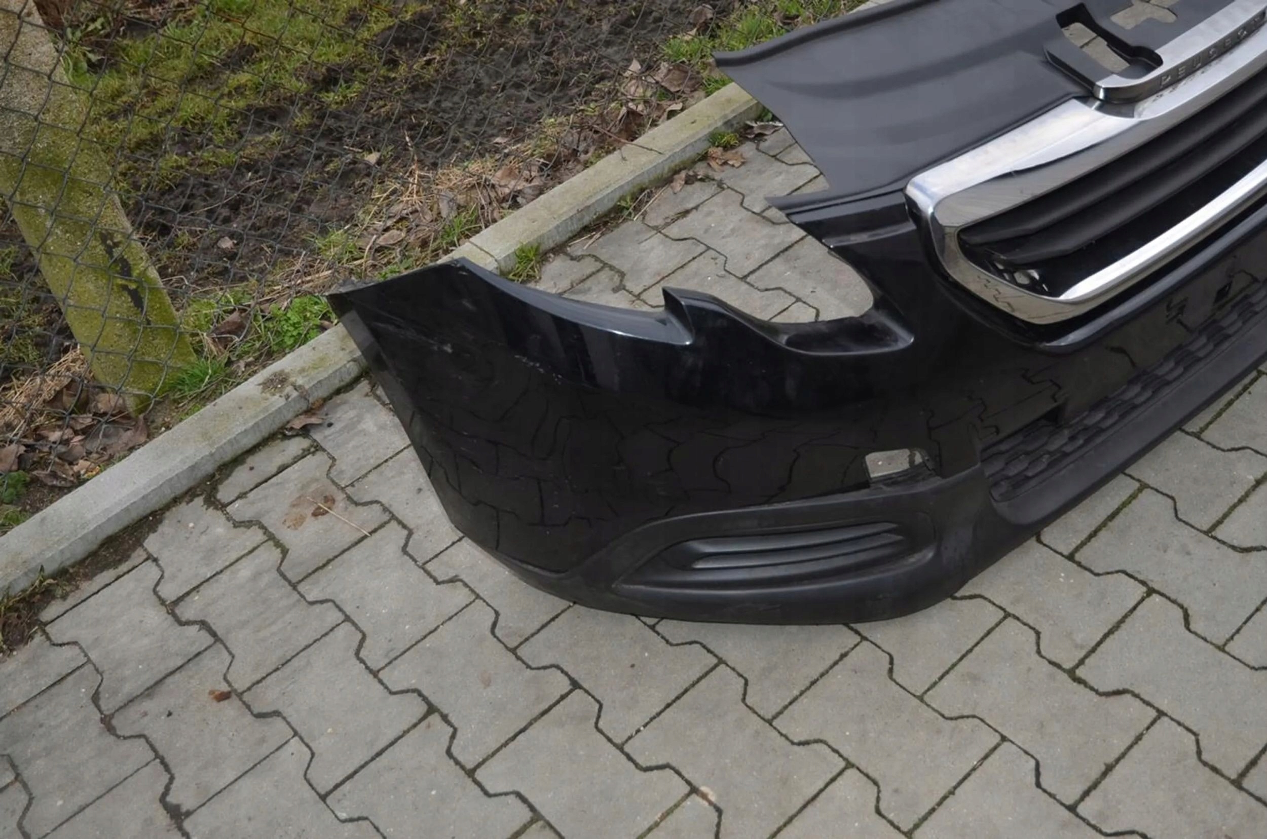 peugeot 2008 и 2014 бампер перед