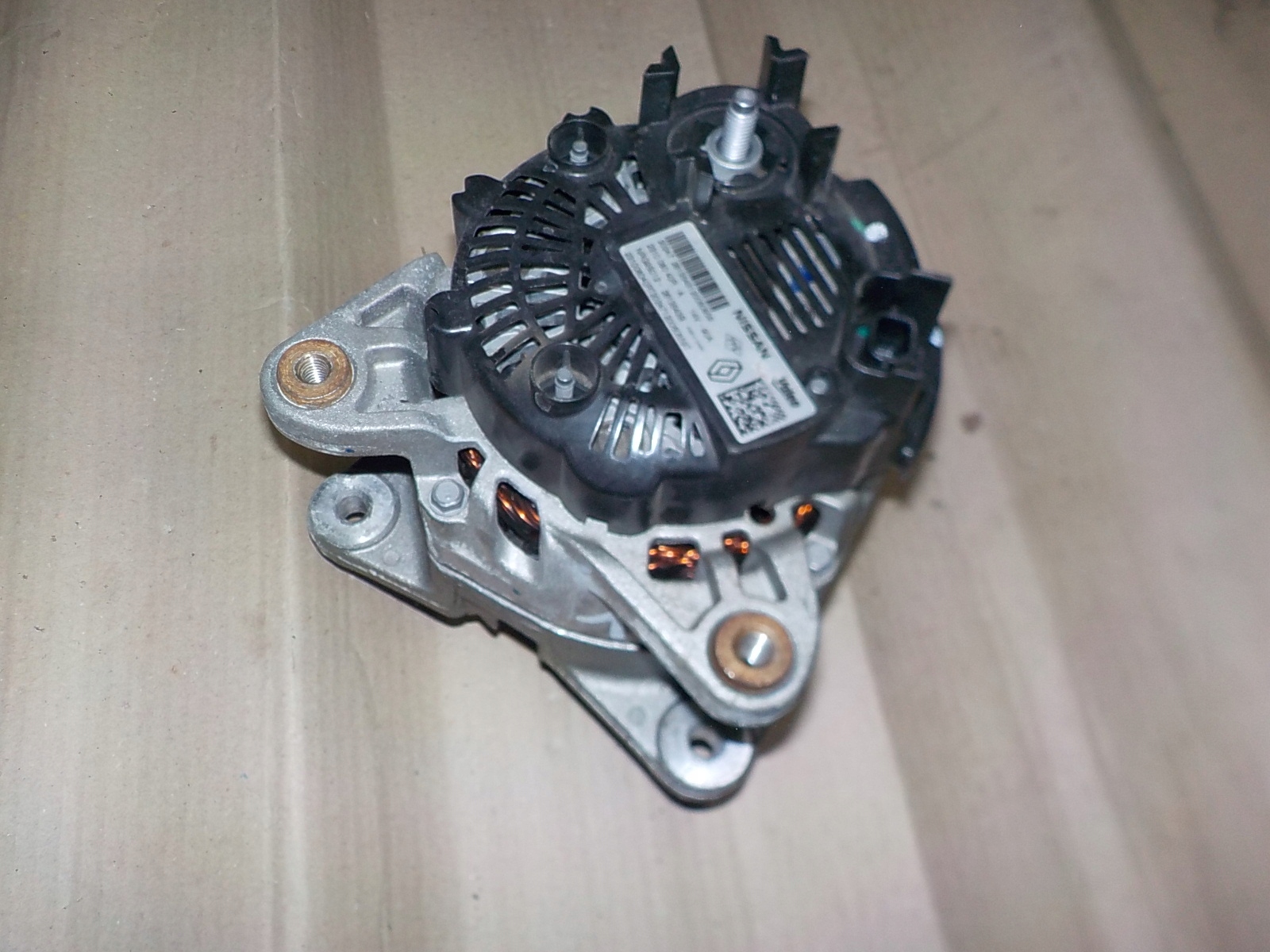 ALTERNATOR MEGANE IV 1.2TCE 231008040R Numer katalogowy części 231008040R 231004ED0A