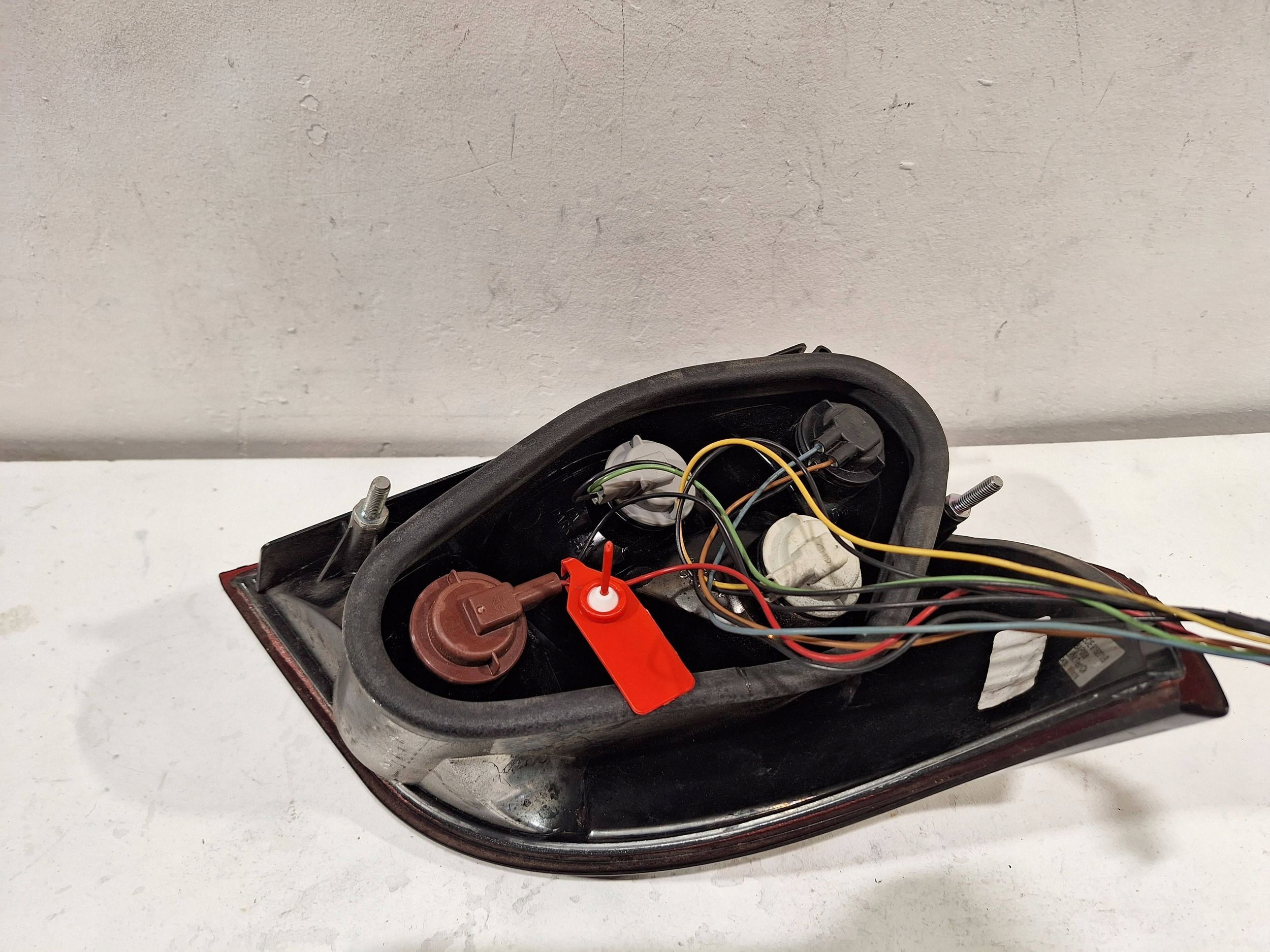 LAMPA TYŁ LEWA AIXAM CITY COUPE CROSSLINE 10- Typ samochodu Samochody osobowe