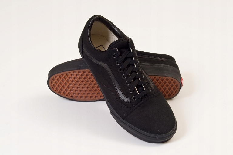 

Buty Vans Old Skool Black/Blac VD3HBKA R.38.5