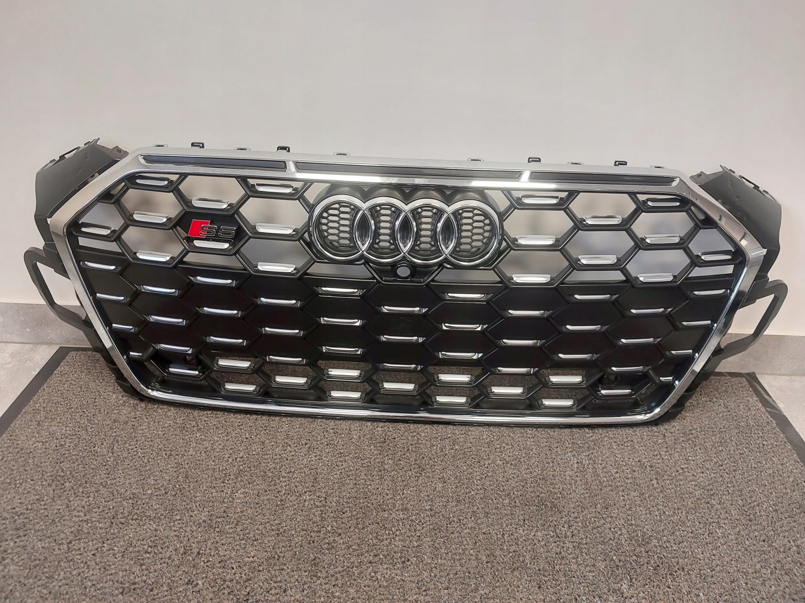 AUDI A5 8W S5 LIFT GRILL CHROMOWANY NOWY ORGINAL