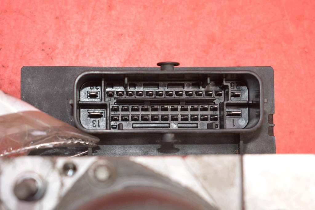 pumpa ABS 4F0910517AC AUDI A6 C6 2.0 TDI 140 KM 04-08