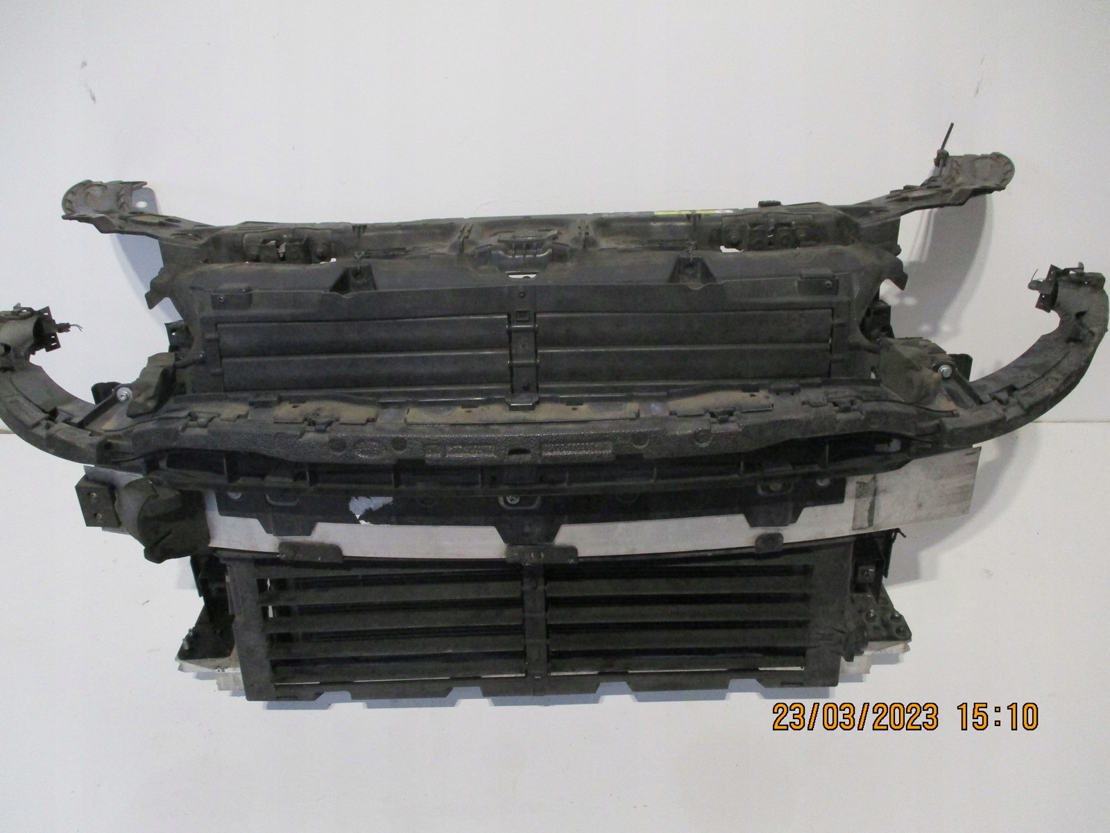 Pas przedni chłodnice RANGE ROVER EVOQUE II 2,0D