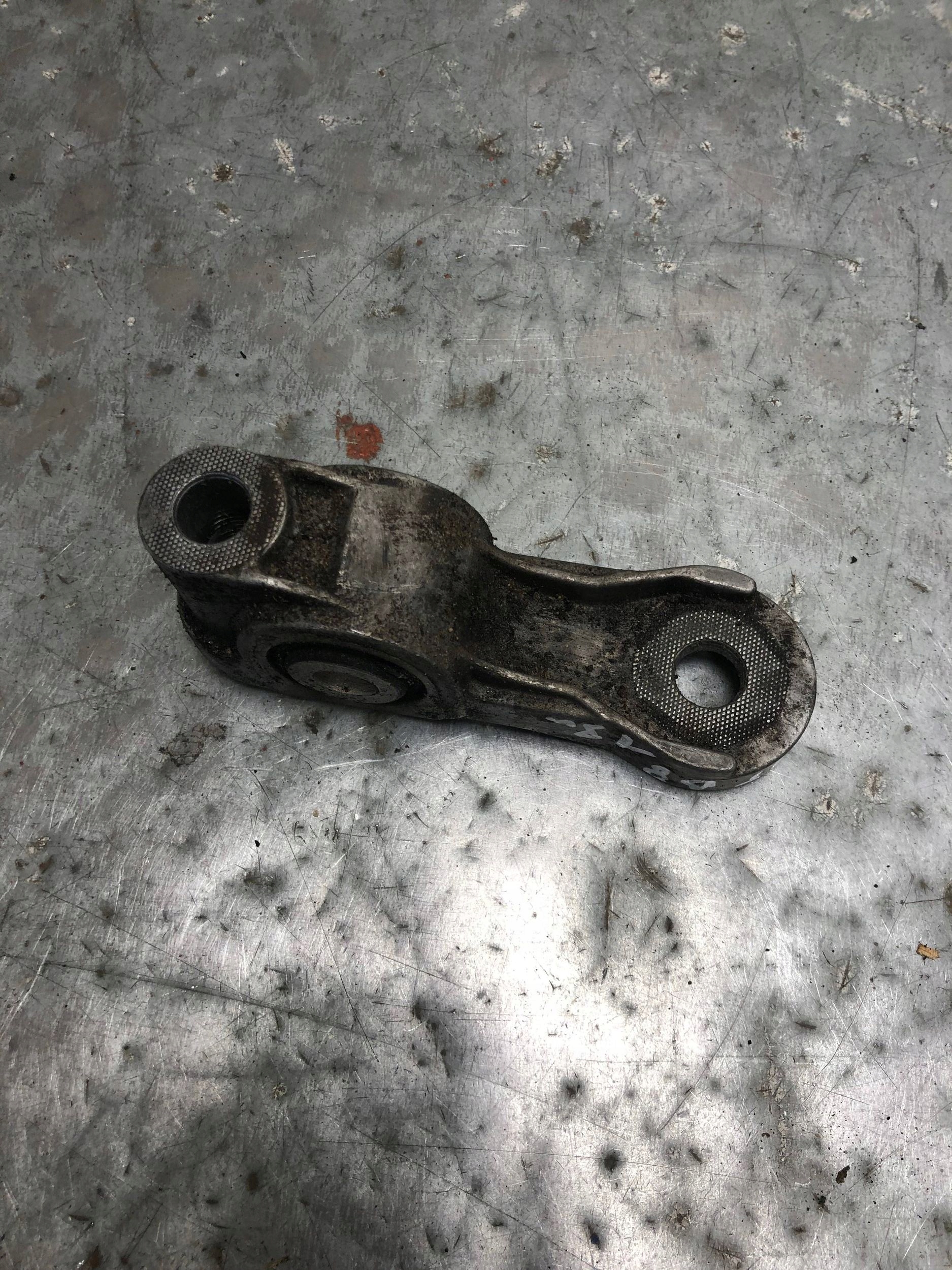support gearboxes VW PASSAT B8 KOMBI 782115147537