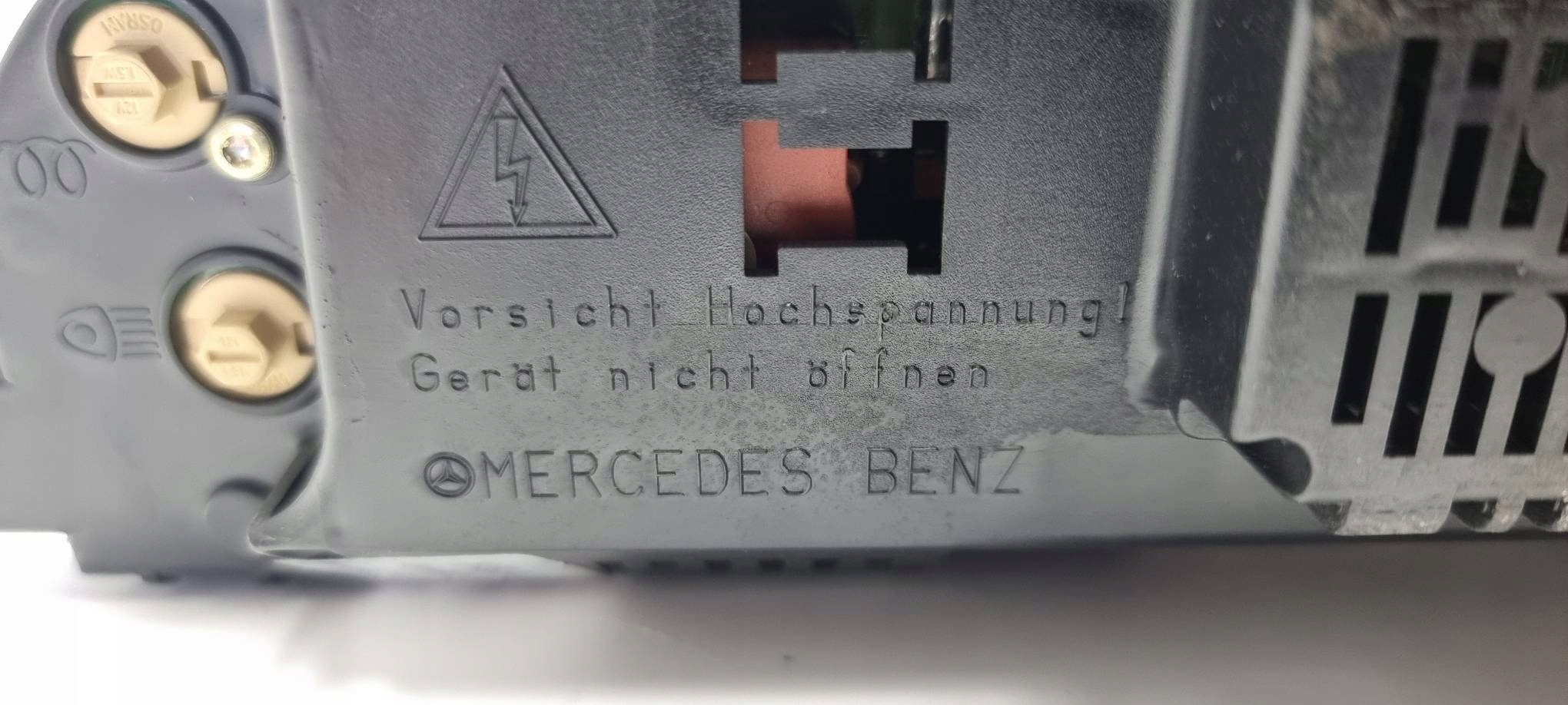 спидометр A2205408111 MERCEDES W215