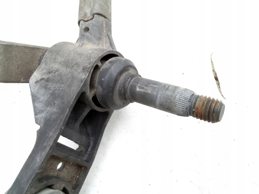 Renault Clio III 3 wiper mechanism front EU