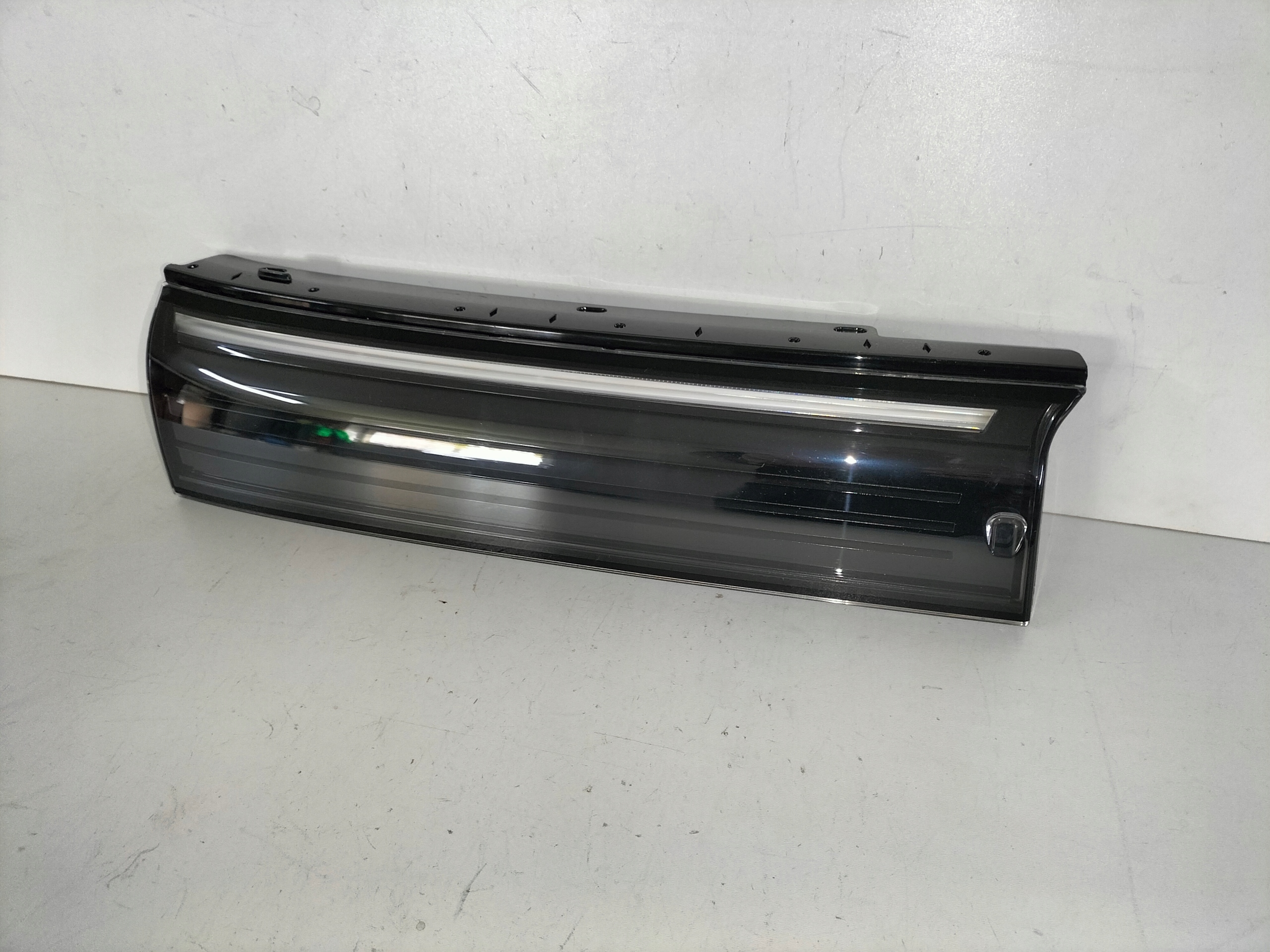 light front light LED DRL grille grilla right VW TIGUAN III 24