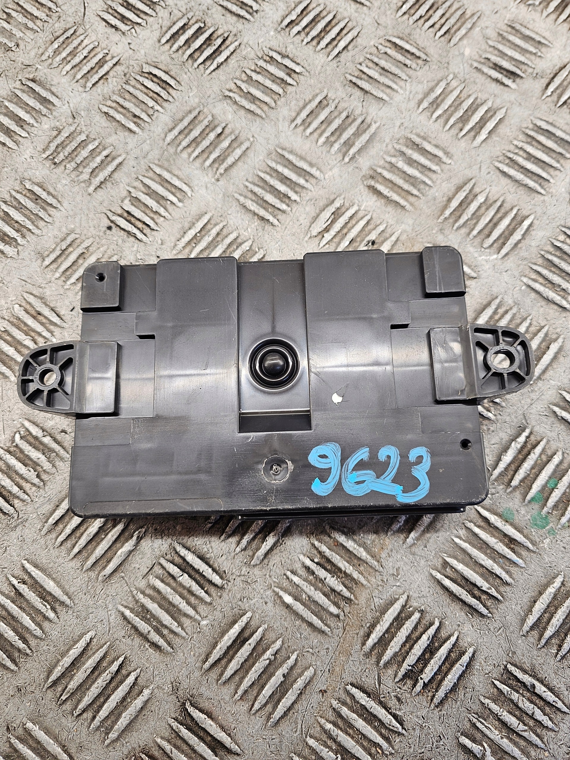 module control unit keyless Jaguar FK72-19H440-AD