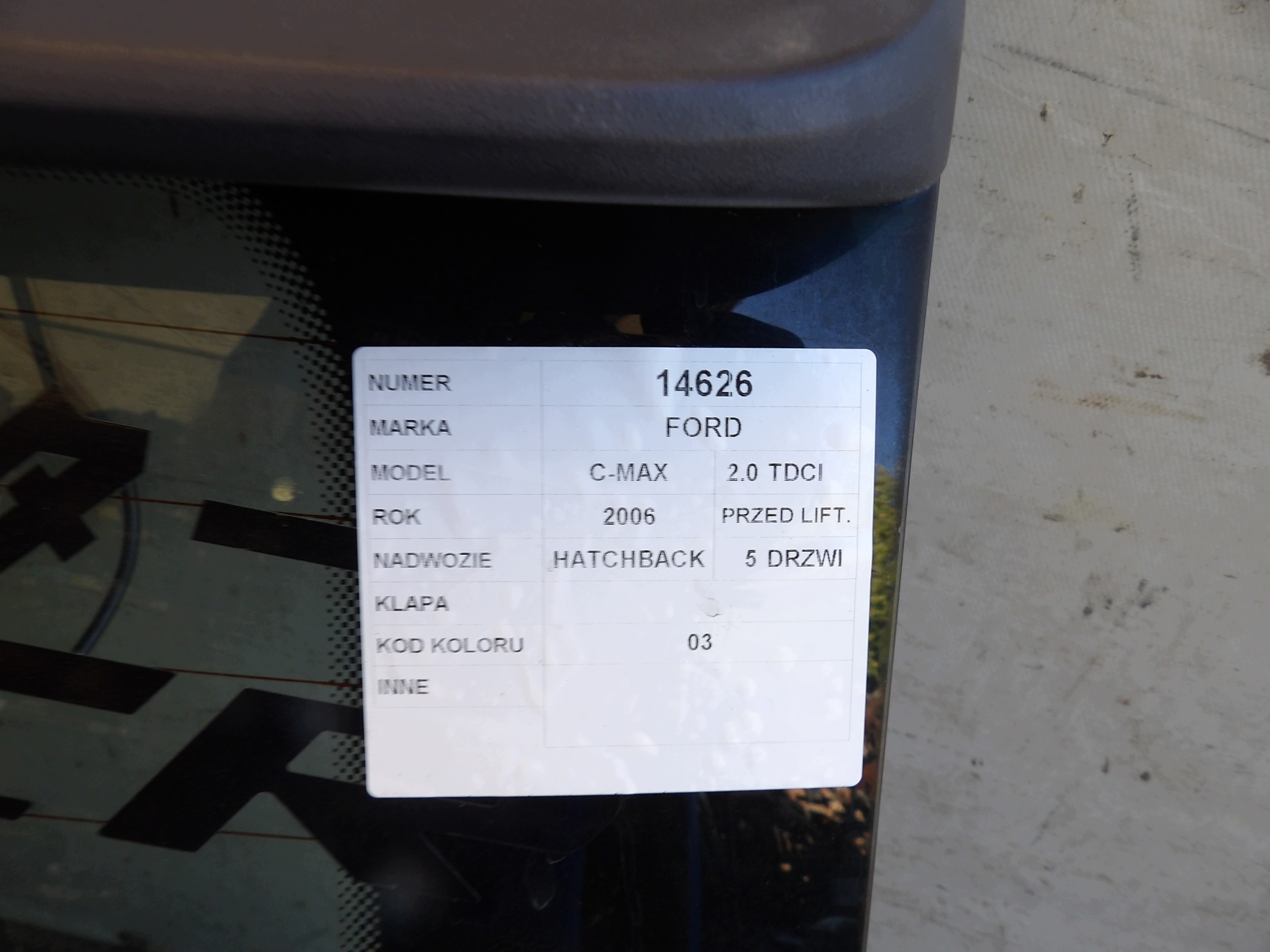 Ford C-max and 2,0 TDCI trunk door boot 03