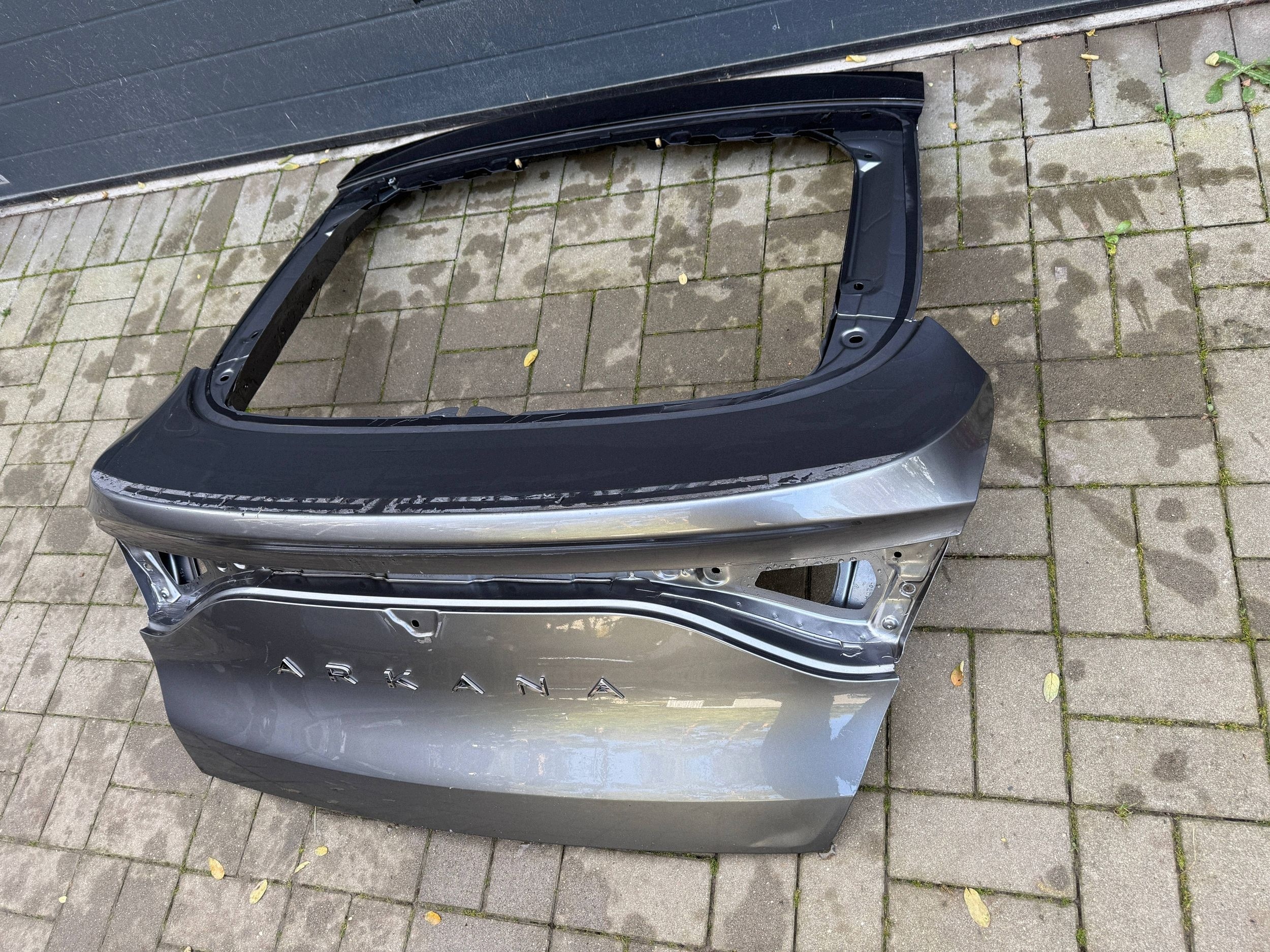 Renault Arkana boot door trunk door boot